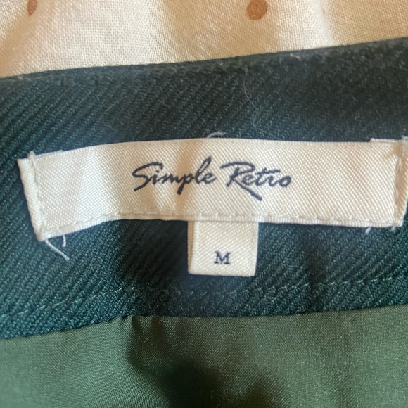 Simple Retro High-Waisted Midi Skirt – Dark Green, Size M - Picture 3 of 3
